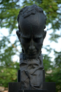 busto-Grabbe-a-Dusseldorf