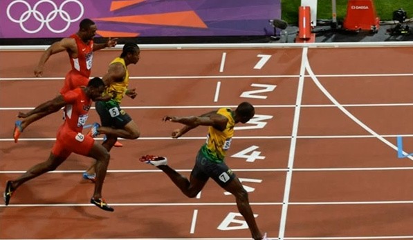 usain-bolt-100-metri-londra-2012-olimpiadi