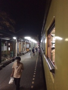 Treno notturno per Bangkok.