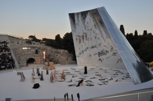 Medea di Krzysztof Zanussi, Teatro greco di Siracusa, 2009.