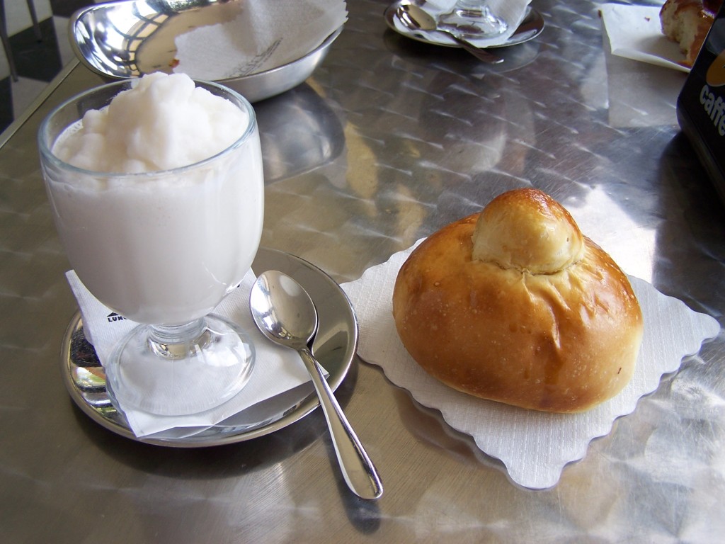 Granita_brioche